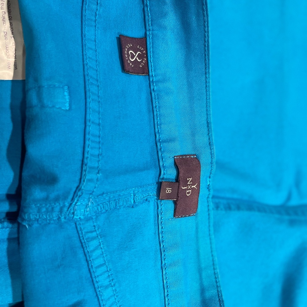 NWT NYDJ Teal Skirt, Size 18 - Picture 7 of 7